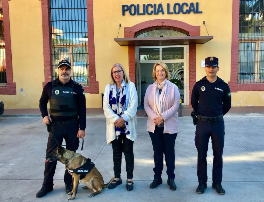 La Policía Local de Motril pone en marcha una unidad canina en el