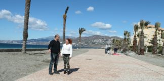 El paseo maritimo de Salobreña abrira para Semana Santa
