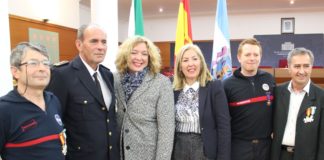 Los Bomberos de Motril celebran su patrón y entregan sus condecoraciones