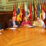 Momento de la firma del convenio Smart City