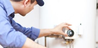 La Policía pone en marcha el Plan Mayor Seguridad destinado a prevenir robos y estafas a los mayores