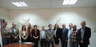 Los regantes reciben del consejero de Medio Ambiente el compromiso para la solucion de la salinización de los pozos