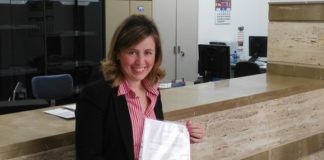 Parques y Jardines atiende una petición de Ciudadanos Motril para los trabajos de mantenimiento en la calle La Mancha