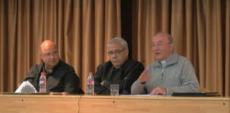 El Arciprestazgo de Motril inicia su Semana de la Teología con una ponencia del sacerdote cordobés Javier Calavia Barduz