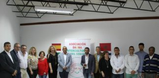 La Asociación DARNA muestra su trabajo en la Biblioteca José López Rubio