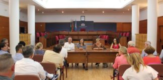 Motril se une en defensa de sus playas