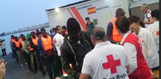 51 migrantes rescatados este fin de semana de dos embarcaciones y llevadas al puerto de Motril