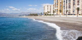 Muere una bañista en la playa de Torrenueva de Motril