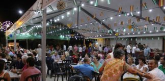 Los Tablones celebra sus fiestas con gran éxito de participación