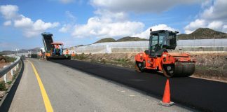 El Gobierno autoriza la contratación del servicio de conservación de varias carreteras de Granada por 31,72 millones de euros