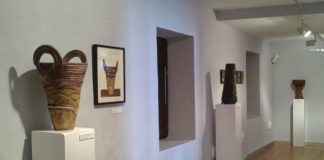 Los alumnos de la escuela de Arte y Leo Suárez exponen una muestra de cerámica contemporánea en Caja Granada