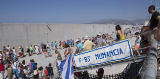 Un millar de alumnos participa en las visitas guiadas al Puerto de Motril