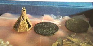 El GAEM halla piezas de oro, orfebrería y cerámica en una cueva de la zona sur de la provincia de Granada