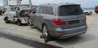 La Guardia Civil descubre dos coches robados cuando pretendían embarcar hacia Nador y Melilla