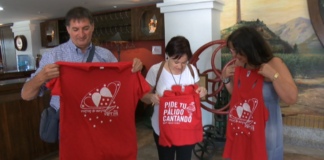 El área de Fiestas y las bodegas ‘Ron Montero’ sacan una edición limitada de 1.500 camisetas con motivo de la ‘Feria de Día’