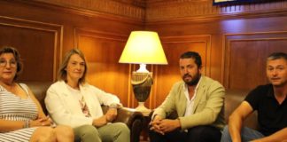 Motril muestra su apoyo al alcalde de Torrenueva Costa y abre la puerta a futuros proyectos comunes