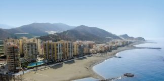 La Asociación de Chiringuitos reconoce el esfuerzo de los ayuntamientos para poner las playas a punto