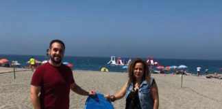 Salobreña adquiere dos nuevas sillas anfibias para facilitar el baño a personas con movilidad reducida