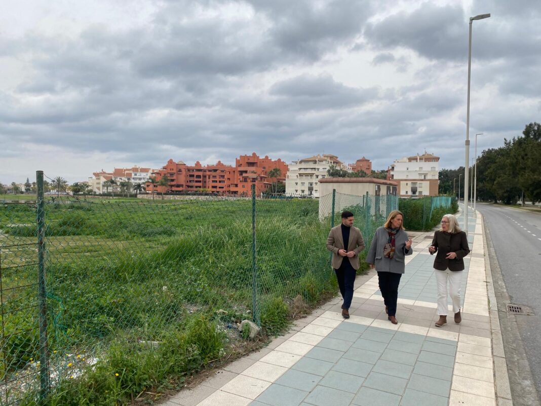 Parcela playa granada